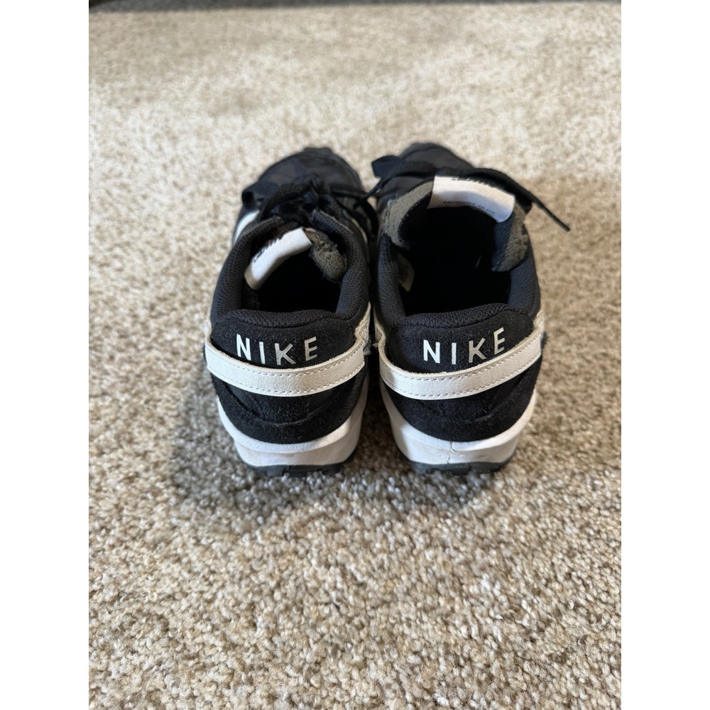 NIke Waffle Debut Sneakers Womens 7 Black White Swoosh Activewear Low Top - Picture 5 of 7